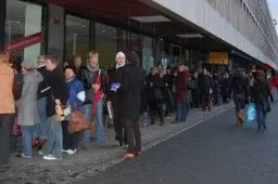 Lange rij voor kassaverkoop IFFR