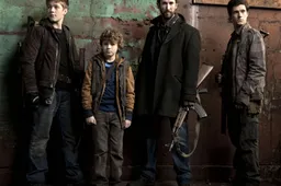 Nieuwe Spielberg-serie Falling Skies in première bij TNT