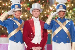 Red Band trailer A Very Harold & Kumar 3D Christmas