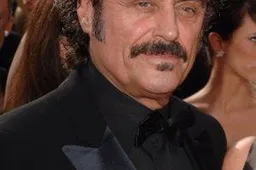 Ian McShane speelt Blackbeard in Pirates 4