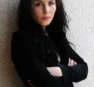 Noomi Rapace pakt rol Sherlock Holmes 2