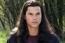 Taylor Lautner gewoon te zien in vervolg Twilight