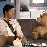 Red band trailer Ted met Mark Wahlberg en Seth MacFarlane