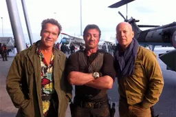 Eerste foto Schwarzenegger, Willis en Stallone in Expendables 2