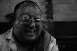 Volledige trailer The Human Centipede 2
