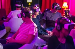 Amsterdam heeft wereldprimeur met eerste permanente Virtual Reality bioscoop