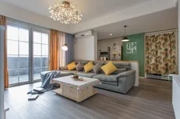 liqs-indoors-5680423_1280