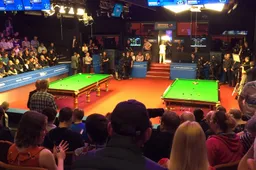 world championship snooker 2 tables 3