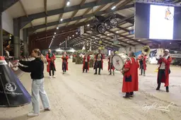 2025-11-08 menindoorr 46