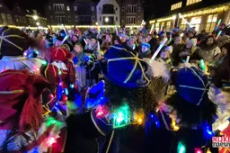 2025-11-28 goede sint lichtjesoptiocht-4
