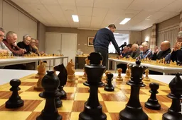 2025-12-07 schaaksimultaan