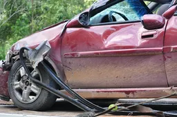 2025-12-15 auto met schade