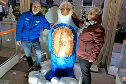 2025-12-23 Pinquin Bert verrijkt Nice