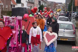 2025-12-13 het baken carnaval-07