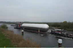 2026-03-25 tanktransport rootselaar