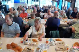2026-09-05 veensche boys 90 ontbijt-699