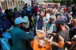 displaced-palestiniansc Ashraf Amra UNWRA-3