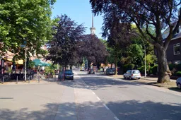 Van_'t_Santstraat_Hengstdal_Nijmegen_met_de_Koningstoren_c Roger Veringmeier