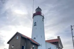 Urk 74607721-c62e-49e4-9d82-41c04220f038