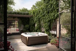 jacuzzir3