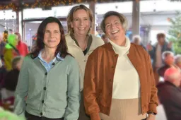 Chantal Balke Karin de Krieger Hester van Aalst bij nieuwjaarsbijeenkomst Huiskamers van Elst 3