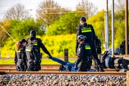 10-04 ME inzet spoor