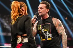wwe_raw_010925_cm_punk_becky_lynch