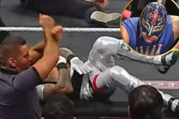 wwe_rey_mysterio_injury
