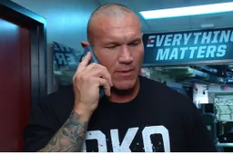 wwe_randy_orton_telefon_200326_smackdown