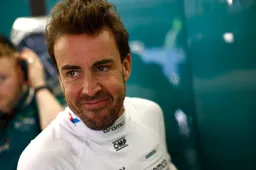 alonso fernando astonmartin63