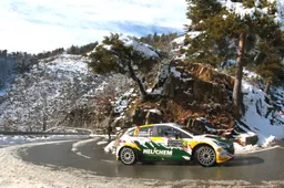 HELICHEM Rally Team_Ook in de WRC Rally van Kroatie kan Henk Vossen nog winterse omstandigheden, zoals hier in de Rallye Monte Carlo, aantreffen_260402 (1)