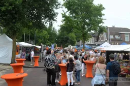 14 06 25 avondmarkt heelsum 7