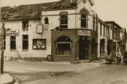 GA 1523_367-0044 Dorpstraat Kerkstraat Renkum pioniers terugkeerders 1945
