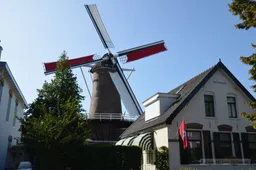 Renkumse Molen tijdens de Airborne (7)