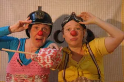 clowns koos en saar dorpsfeest rheden