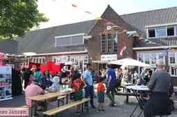 buurt genoot van buurtfeest samen stenfert 17 05 2025 21