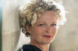 Anne-Gine Goemans - A vd Meer