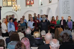 Connect Voices brengt wereldmuziek naar volle dorpskerk in Rheden 22-03-2026 (8)