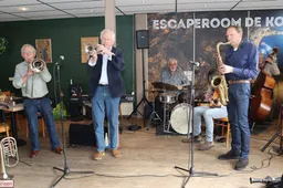 Swingende jazzmiddag met de Foresst Jazz Band in de Veluwse Poort in Dieren 01-03-2026 (1)
