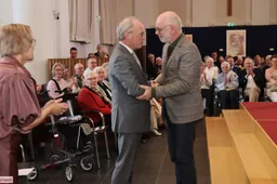 Volle kerk bij afscheid van dominee Diemer de Jong in Velp 08-03-2026 (16)