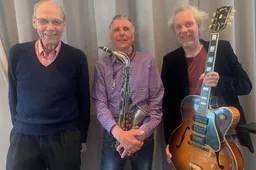 Duo Jan Sanders en Rob Neijenhuis met Hans Schutz. Ans Schutz