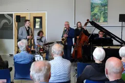 Mosquito brengt energiek jazzconcert in Sprengenhus Laag-Soeren 26-04-2026 (1)
