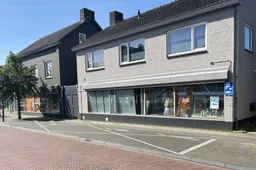 Parkeerplaatsen Groenestraat - Chris van Zwam