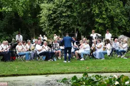 Dierens Harmonie Orkest brengt Carolinapark tot leven met zomers Concert at the Park 05-07-2026 (1)