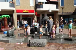 Tropical Kids Party zorgt voor zomers speelplezier in winkelcentrum Dieren 8-8-26 (11)