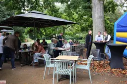 Oranjerie Dieren viert 15-jarig jubileum met muzikale middag 13-9-26 (8)