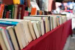 old-books-arrangement-second-hand-market
