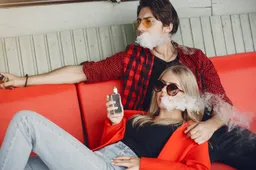 stylish-young-couple-with-vape-city (1)