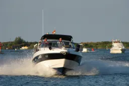 capejt-powerboat-350481