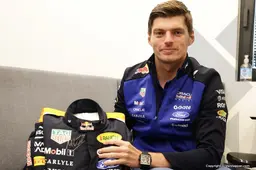 wfl dgp 2026 suit signed 2b